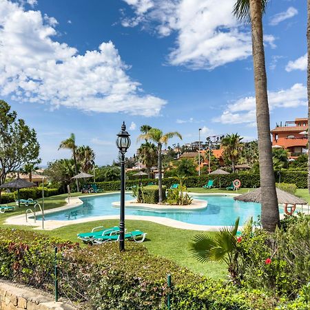 Elegante Adosado Con Con Vistas Al Mar Y Piscina - Costa Galera Park 10 4 Villa Estepona Exterior photo